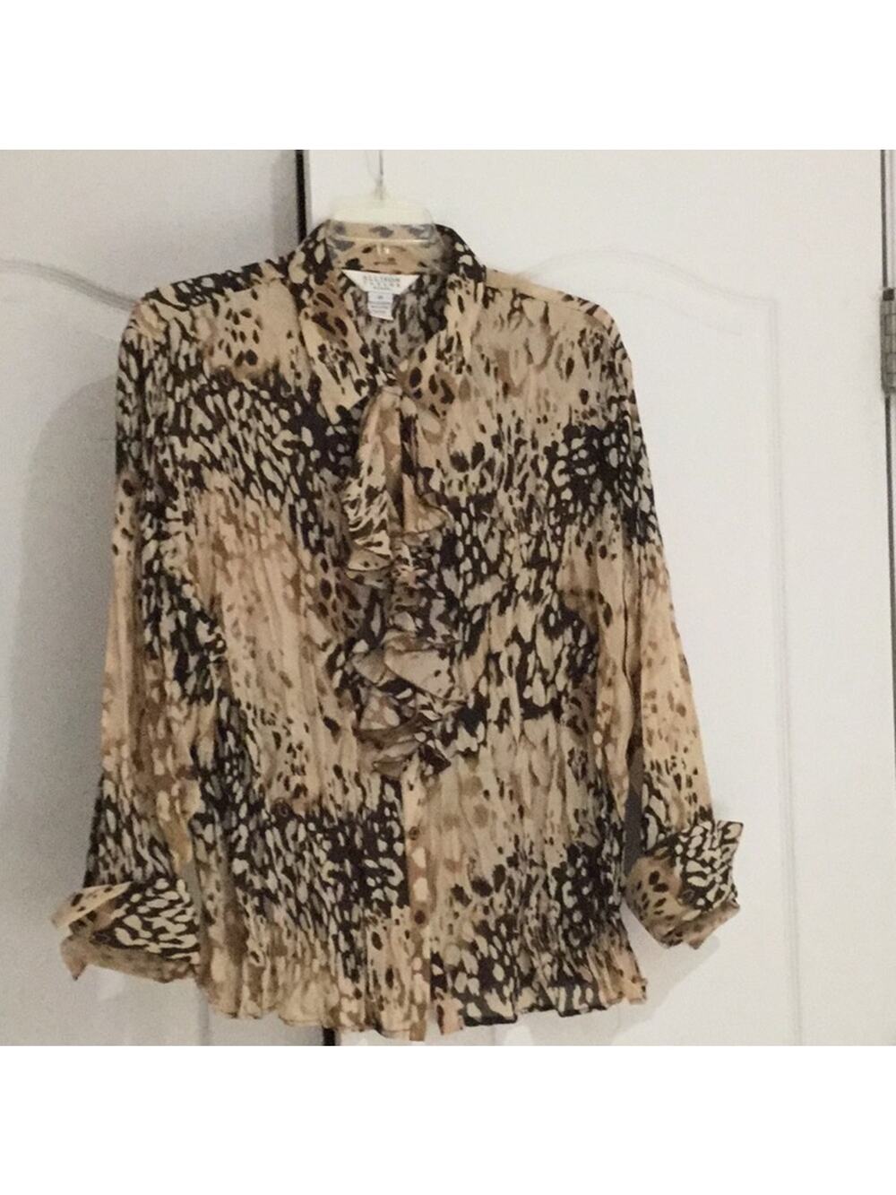 Allison taylor crinkle 3x blouse taupe Brown guc